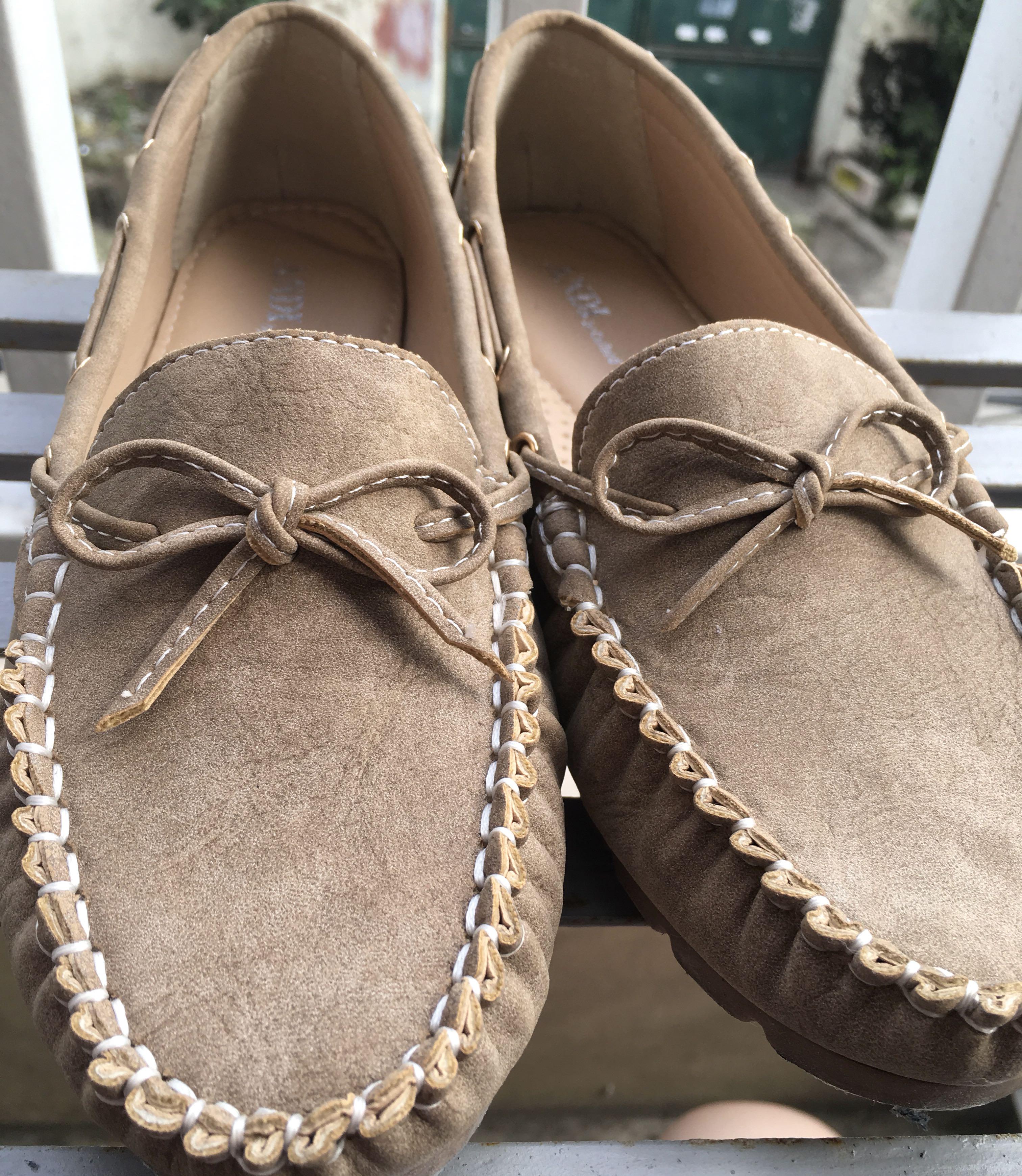 Outland Andi Beige Loafers Slip On Walking Shoes, Women's Fashion ...