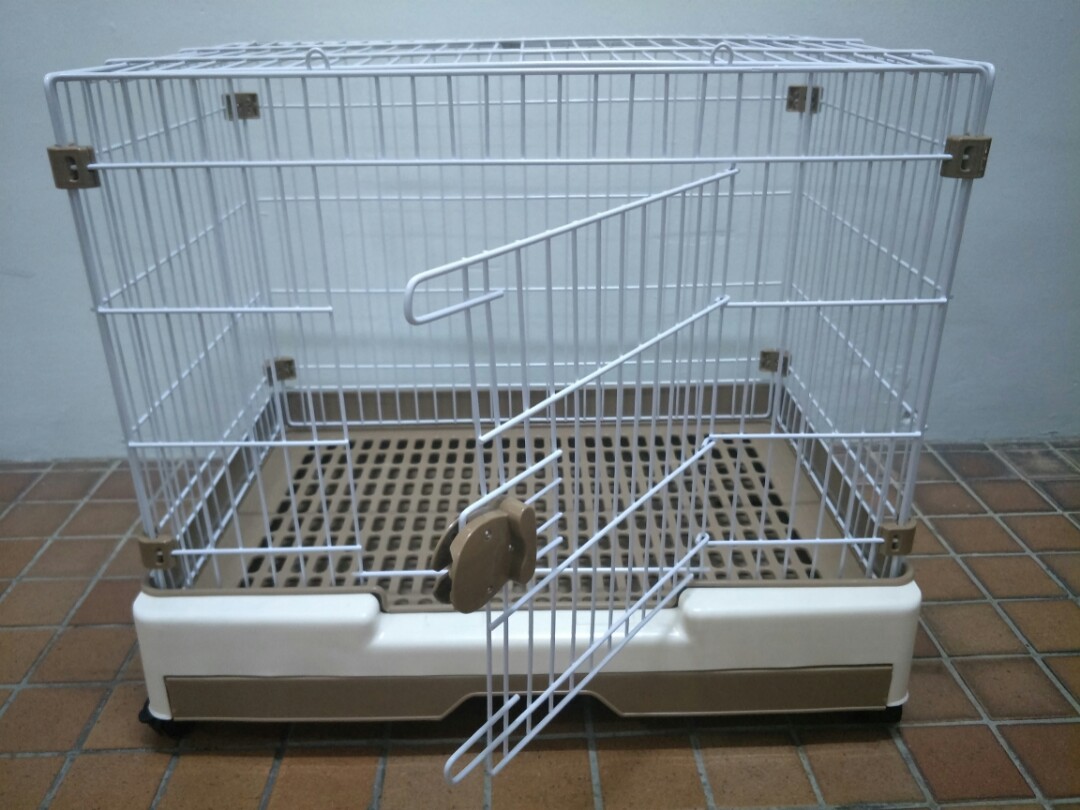 Easy Clean Rabbit cage / Pet cage / Bunny, Pet Supplies, Homes & Other
