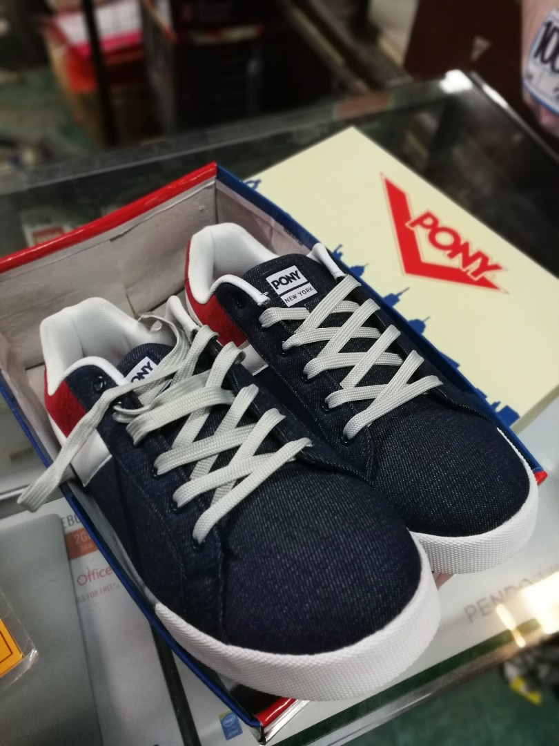 pony shoes store