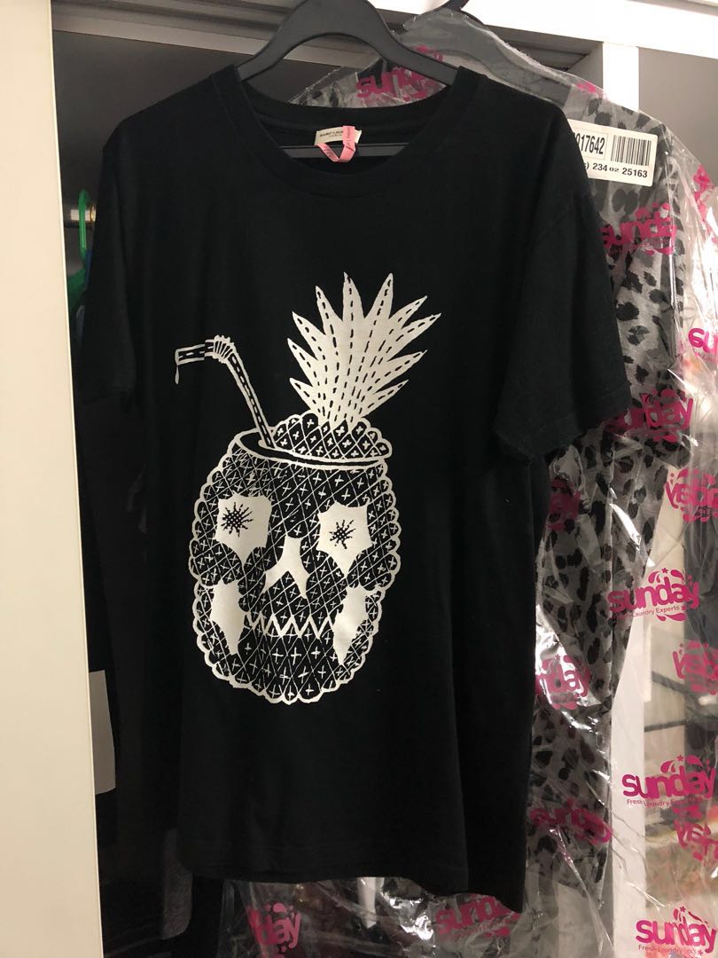 saint laurent skull t shirt