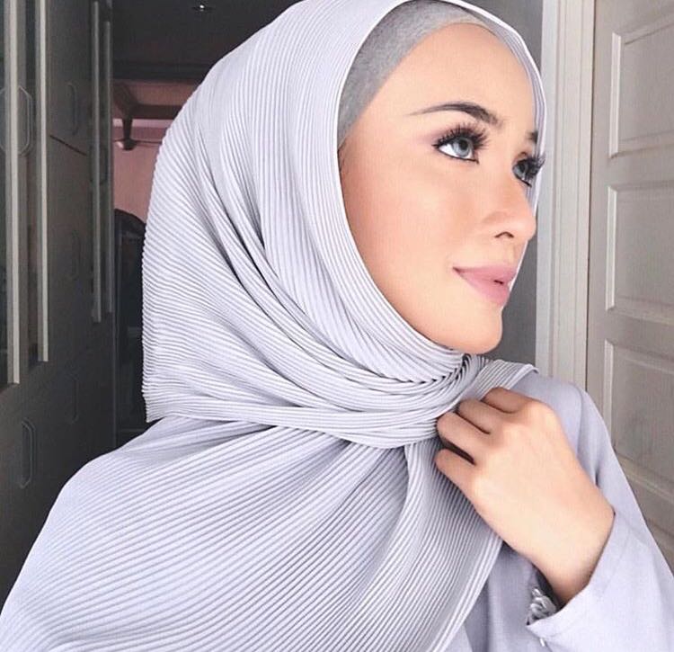 Shawl deals chiffon pleated