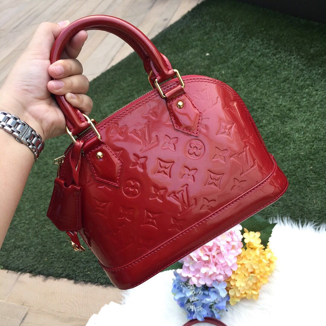 Louis Vuitton Alma BB Vernis Pomme D'Amour Cherry Handbag