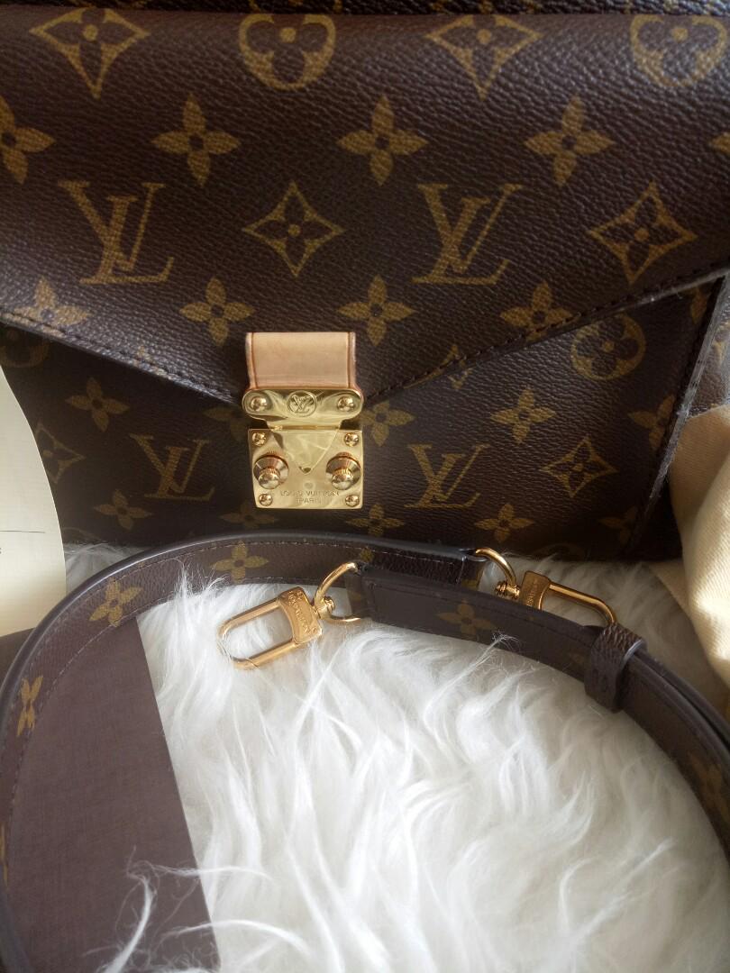 Tas Preloved Louis Vuitton Metis Hobo Original Second LV Bag
