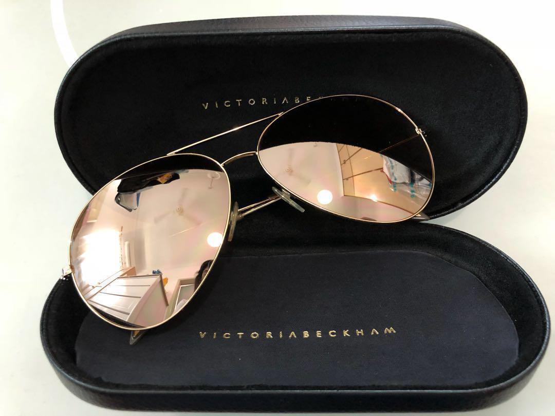 Victoria beckham mirrored sunglasses 2025