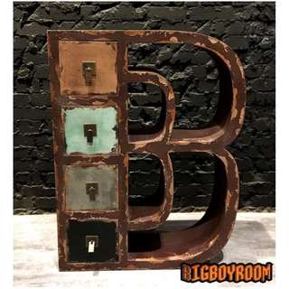【BIgBoyRoom】工業風家具 美式收納箱B品牌Logo 舊化LOFT擺件法式置物箱 陳列桌攝影道具酒吧餐廳飯店大廳