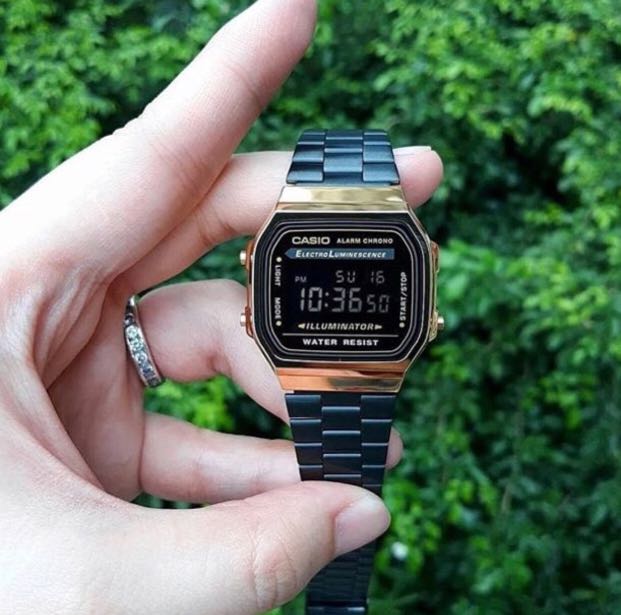 casio retro gold black