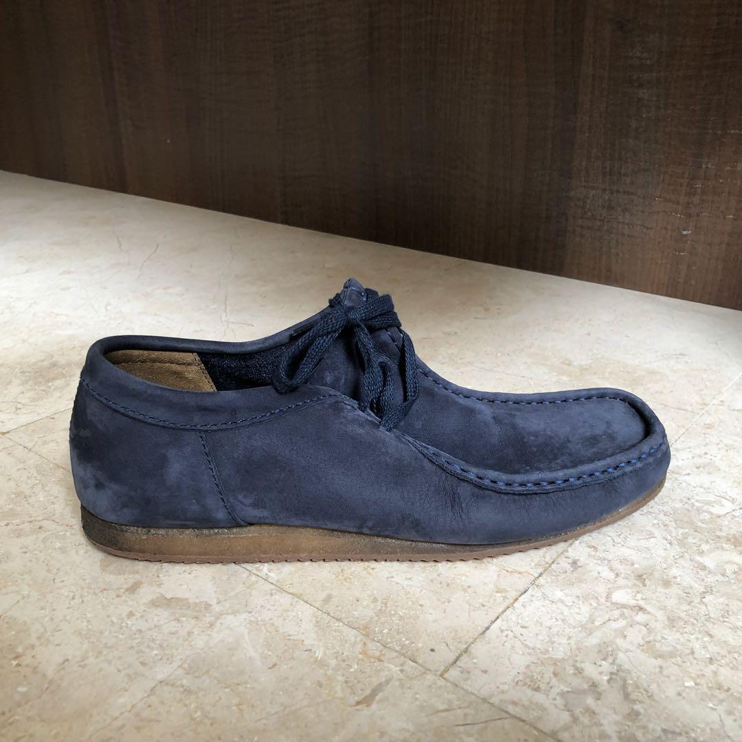 clarks wave trek blue