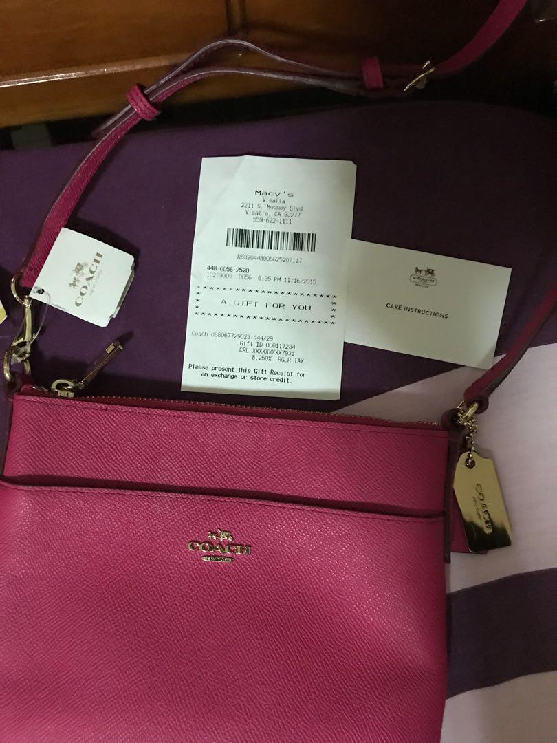 Coach bag Swing pack bag (Category: Cross-body Bags) located in Quezon City. Submitted by achitoni (Listing ID 187855293, Image 2). Description: Bnew coach bag with tag, card and gift receipt .