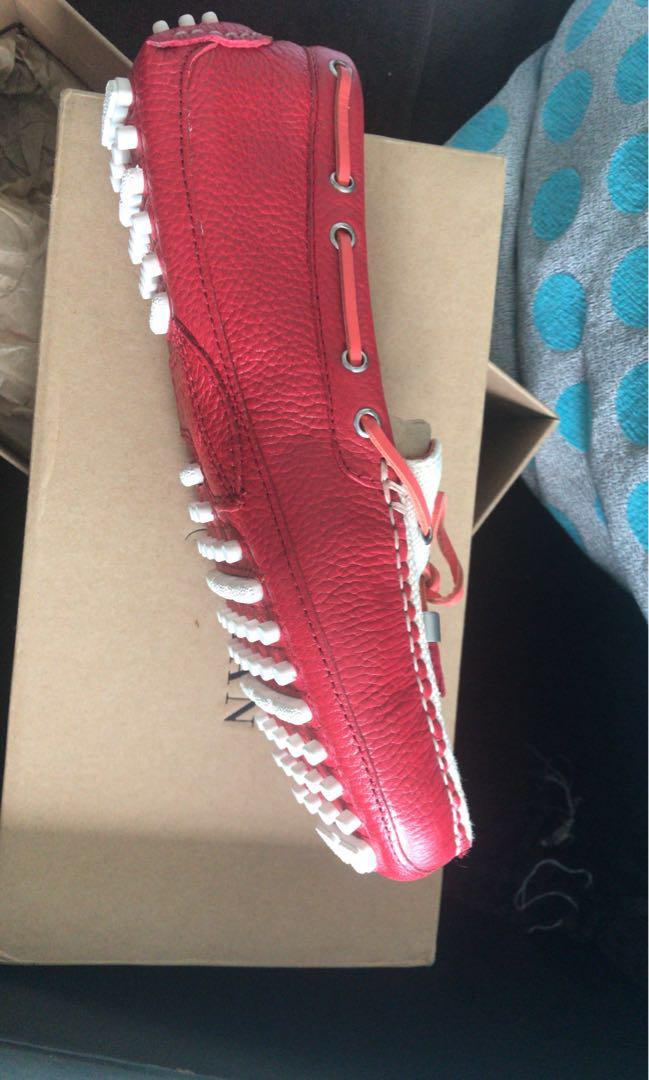 Red shoes size top 7