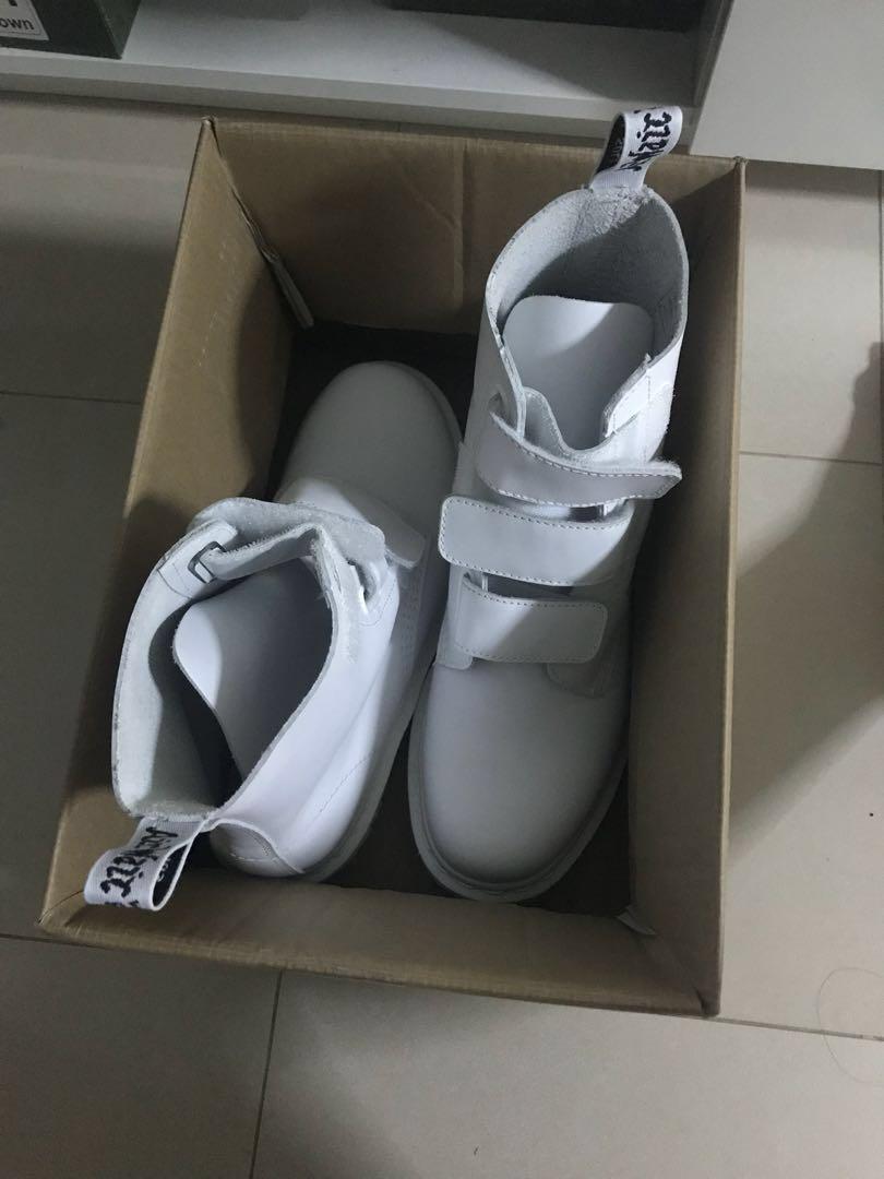 Coralia white venice 2025