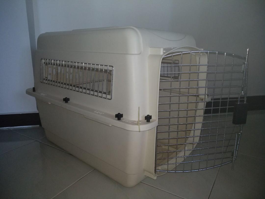 Dog kennel/carrier/crate (Petmate Vari Kenel Ultra) IATA compliant