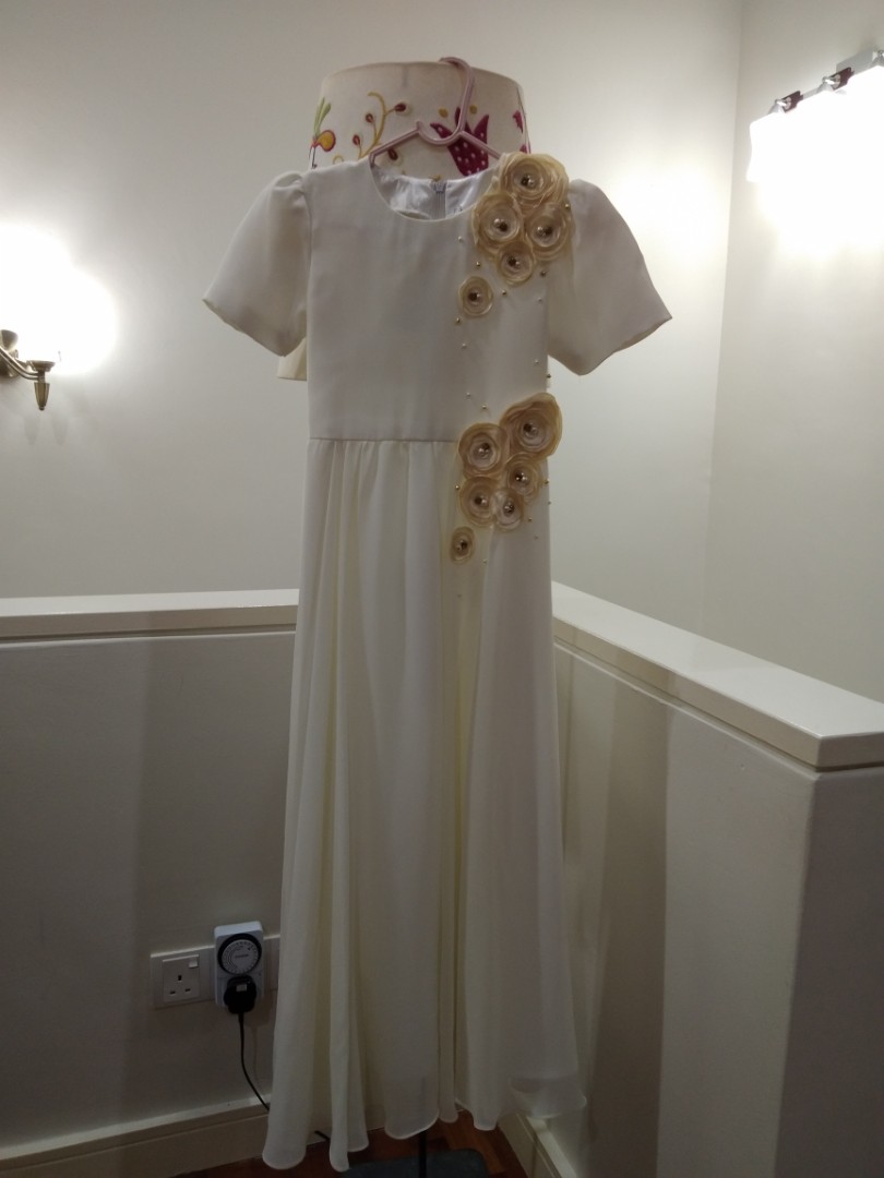 Sewa baju flower girl shop