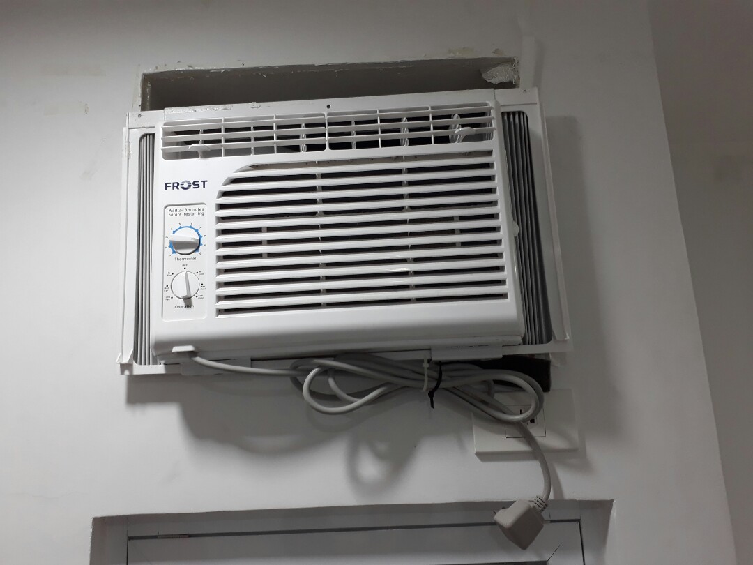 Frost 0.5 hp aircon, Babies & Kids, Baby Nursery & Kids Furniture