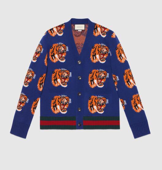 gucci tiger print sweater