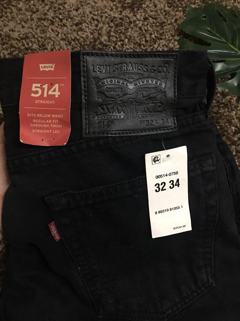 Levi's 514 straight ripped jeans men's, Men's Fashion, Bottoms, Jeans on  Carousell