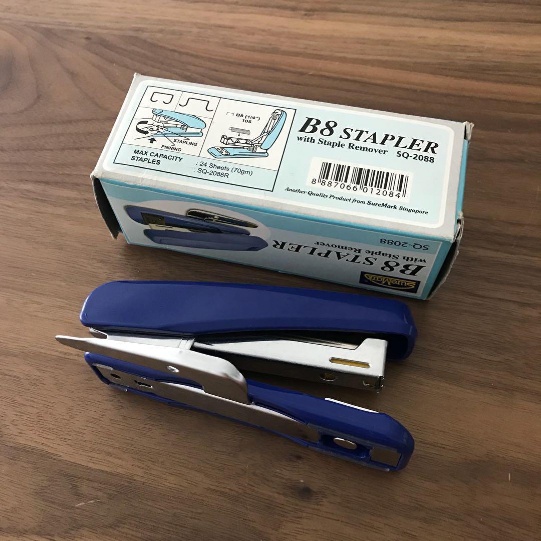 NEW Suremark B8 Stapler with Staple Remover Model no. SQ2088 in Navy