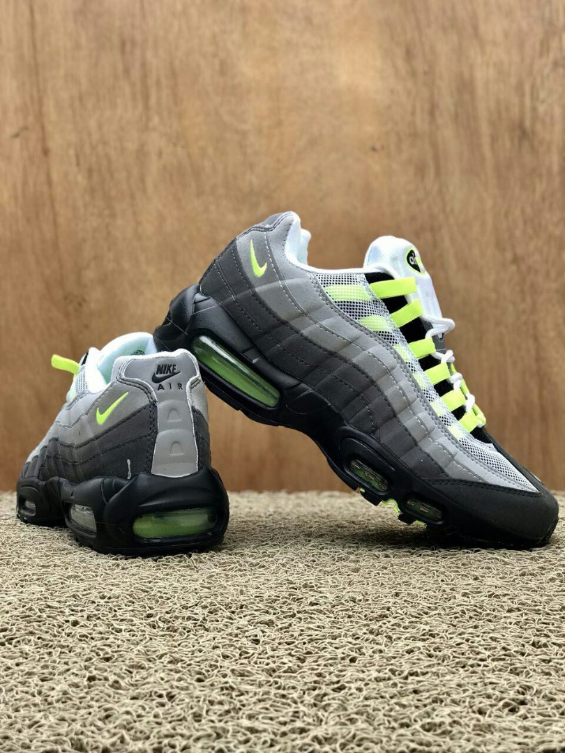 NIKE AIR MAX 9t ROSSI, Men's Fashion, Footwear, Sneakers on Carousell