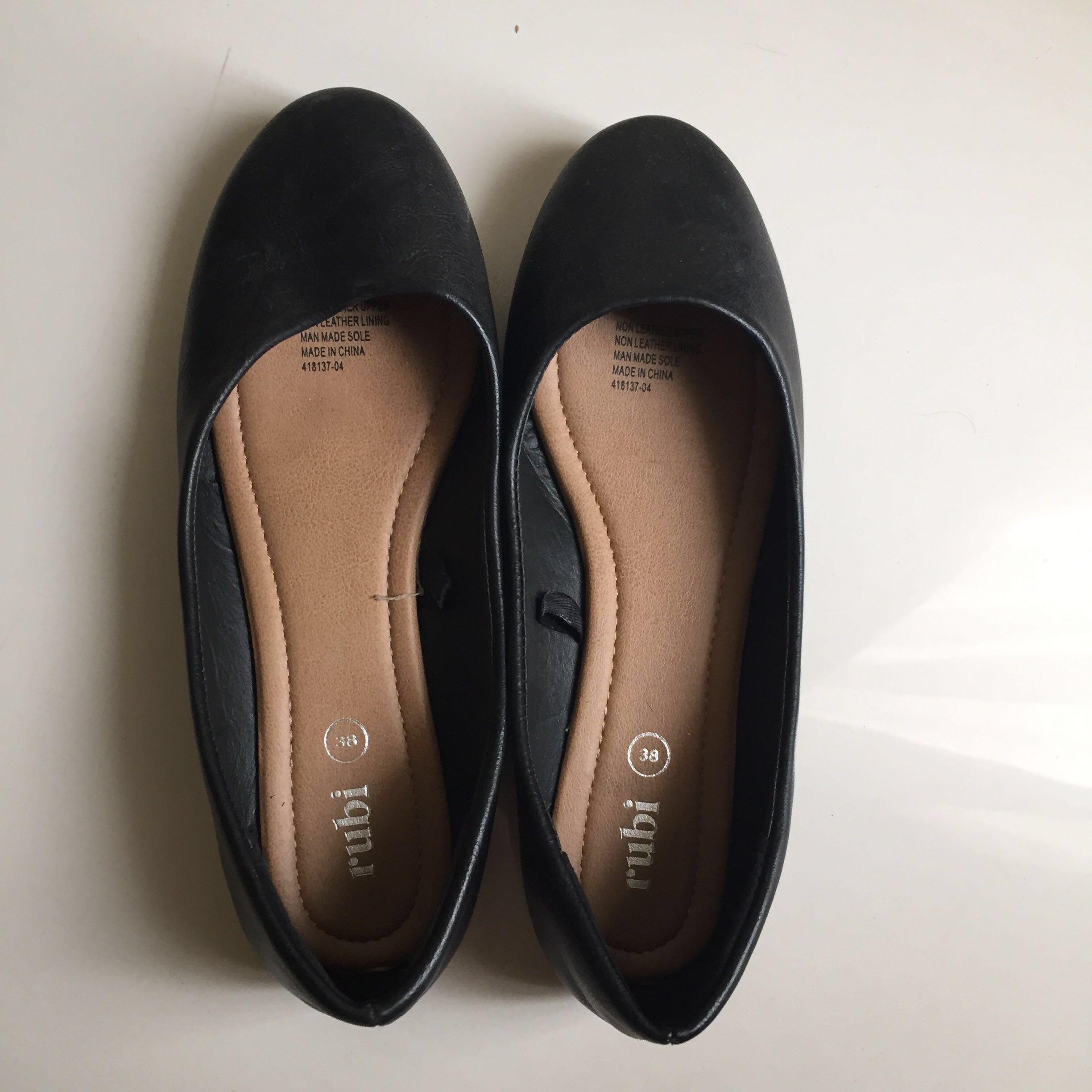 Flat shoes rubi hitam cheap