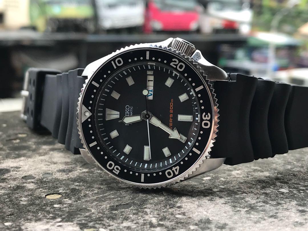 Seiko SKX399 with OSC coin edge bezel, Men's Fashion, Watches &  Accessories, Watches on Carousell
