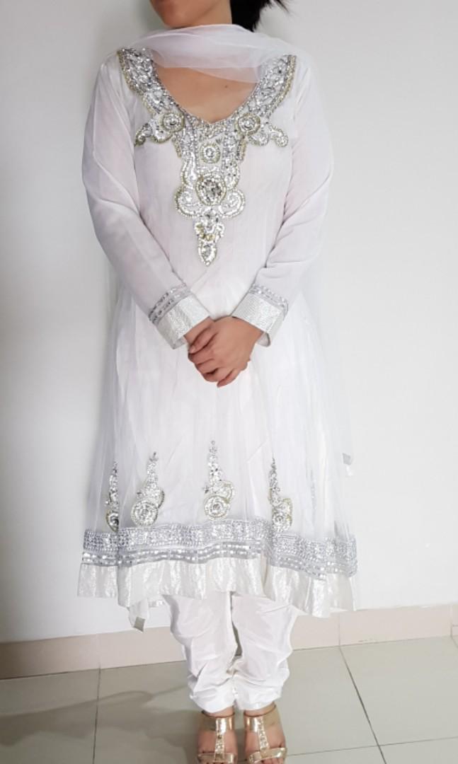  Model  Baju  India  Warna Putih Jual Miss Miracle White Sari India  Baju  India  Dress India  Putih 