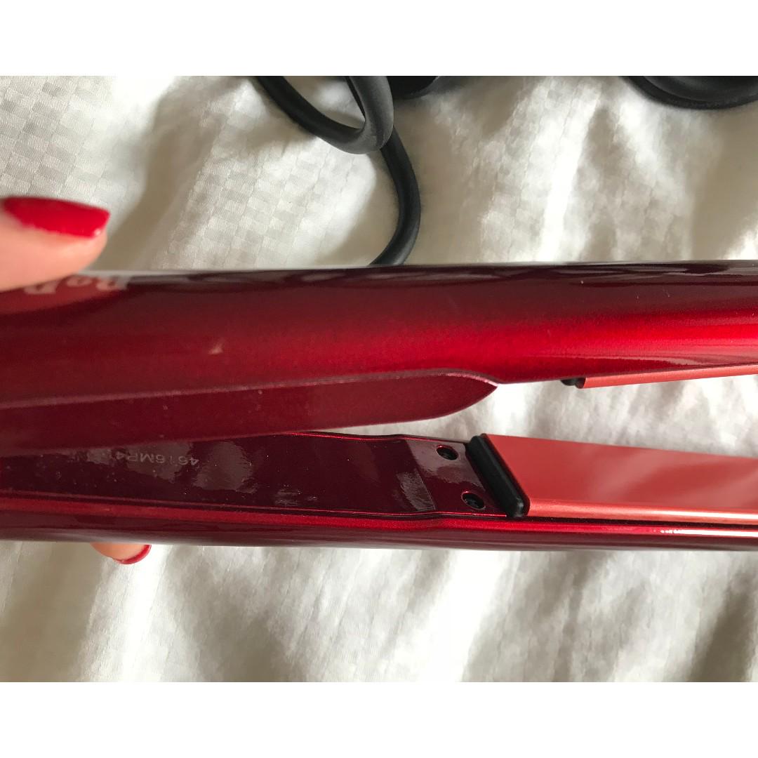 Stylish ceramic red hair straightener from Babyliss / Pro 235 Smooth (Perfect condition