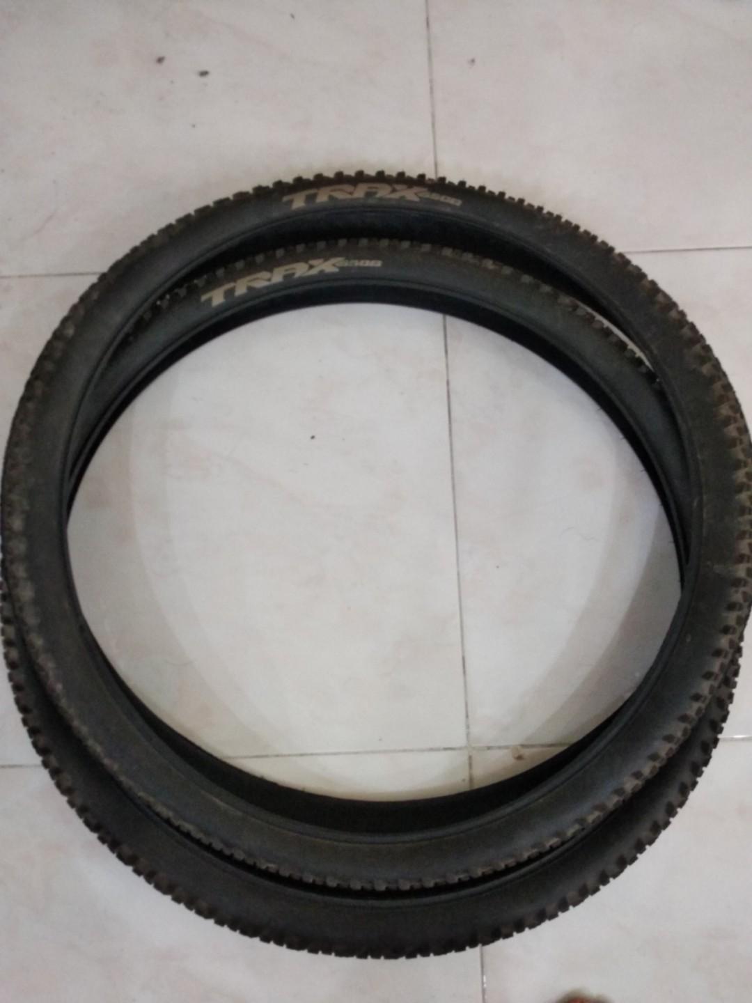 27.5 x 2.1 tyre