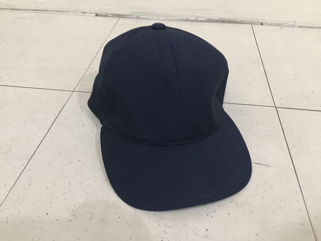 uniqlo baseball cap