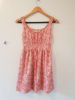 Cute summer dress PETITE