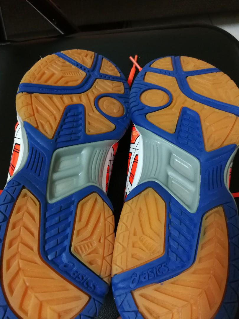 asics badminton shoes
