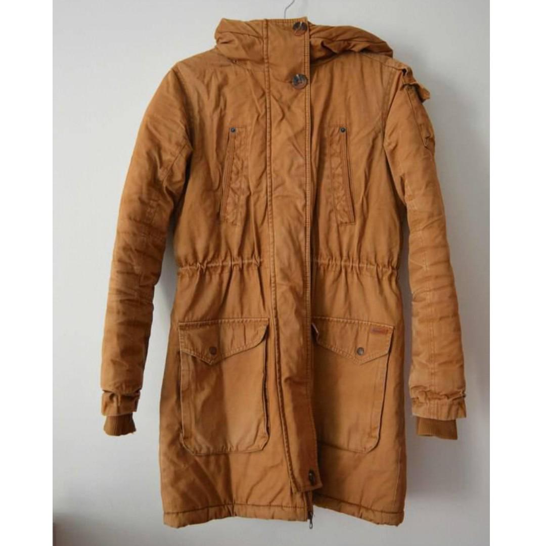 Bench Winter Coat Women S Fashion Clothes On Carousell