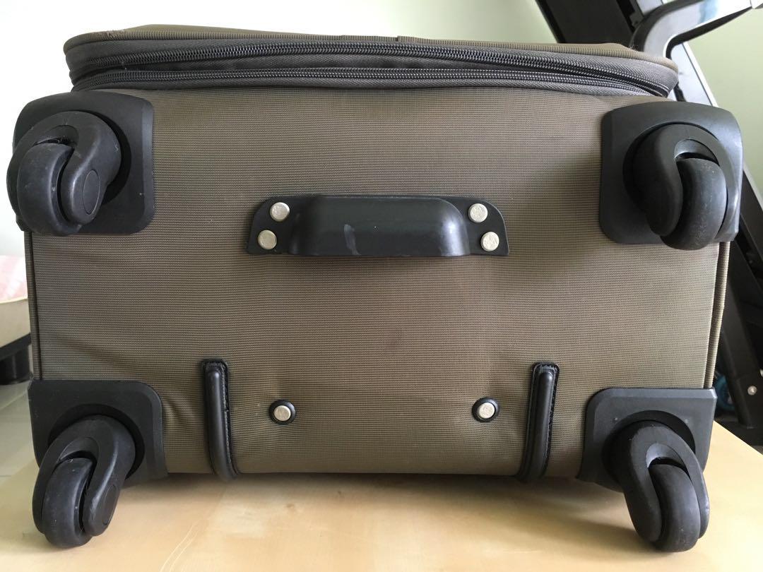 Beverly Hills Polo Club Luggage, Hobbies & Toys, Travel, Luggage on