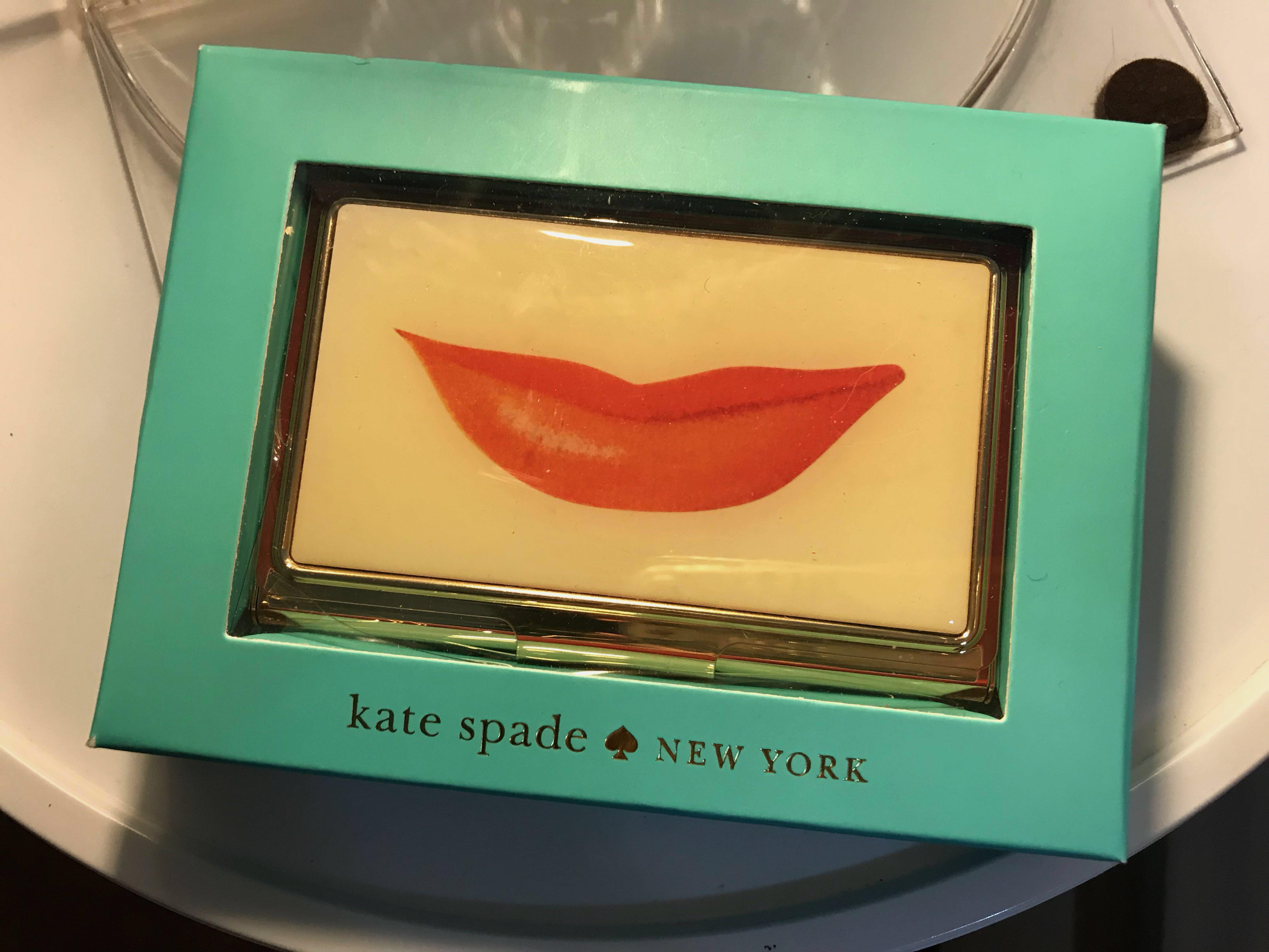 BNIB Kate Spade 'Snap Happy' Lips Business Card Holder by Lenox, Luxury,  Bags & Wallets on Carousell