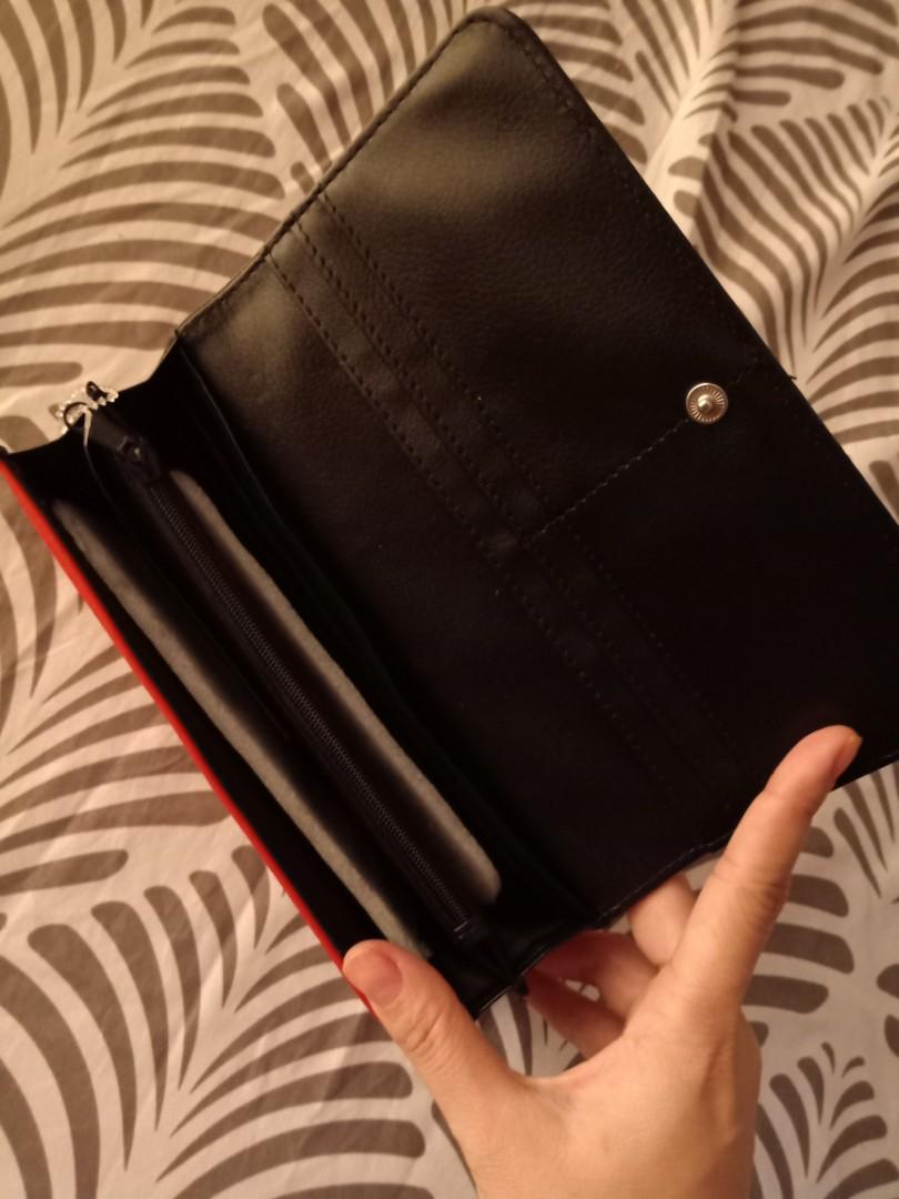 Nine west wallet original price best sale