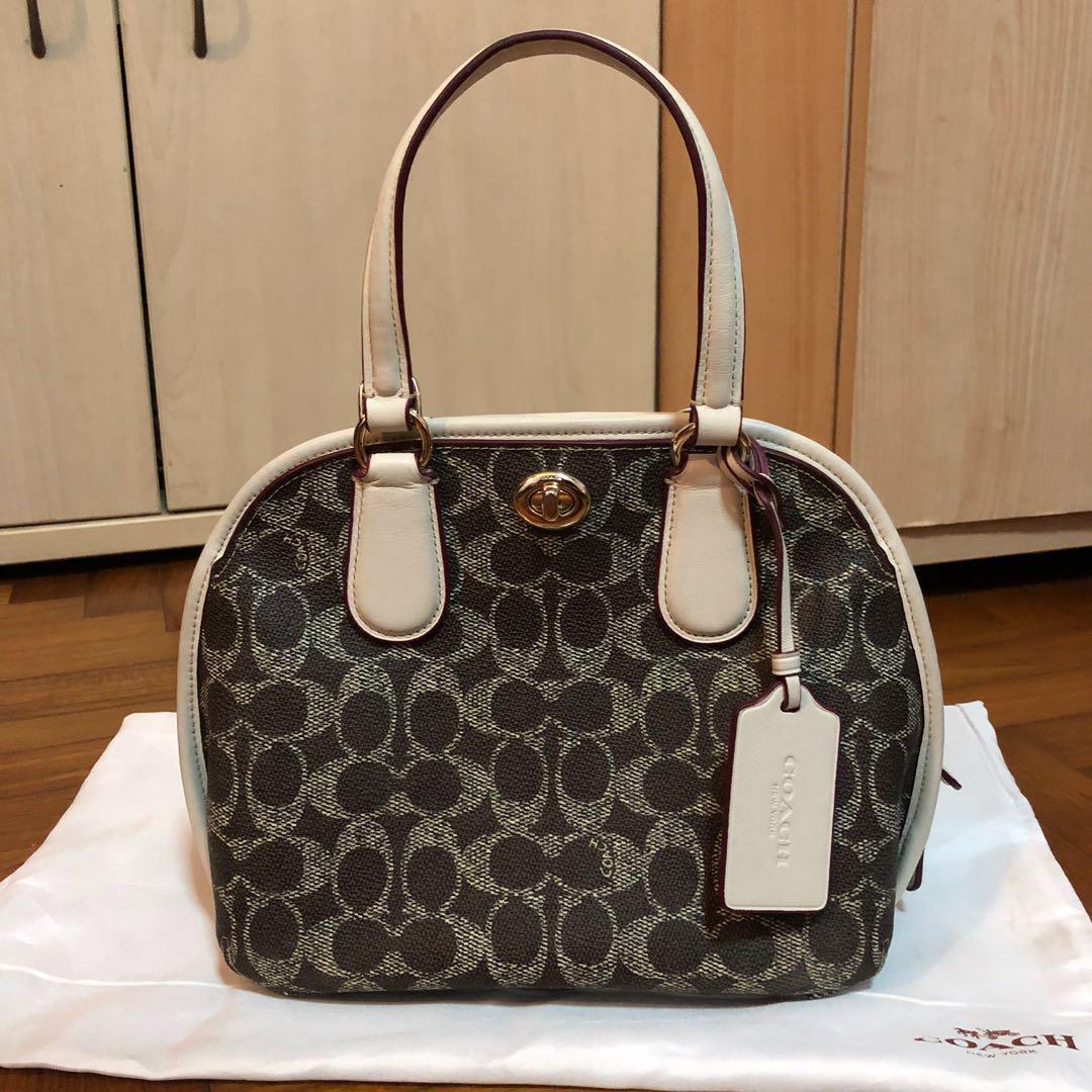 crossbody sling bag coach