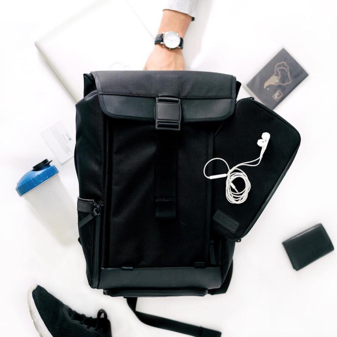 Dayfarer backpack singapore Clearance