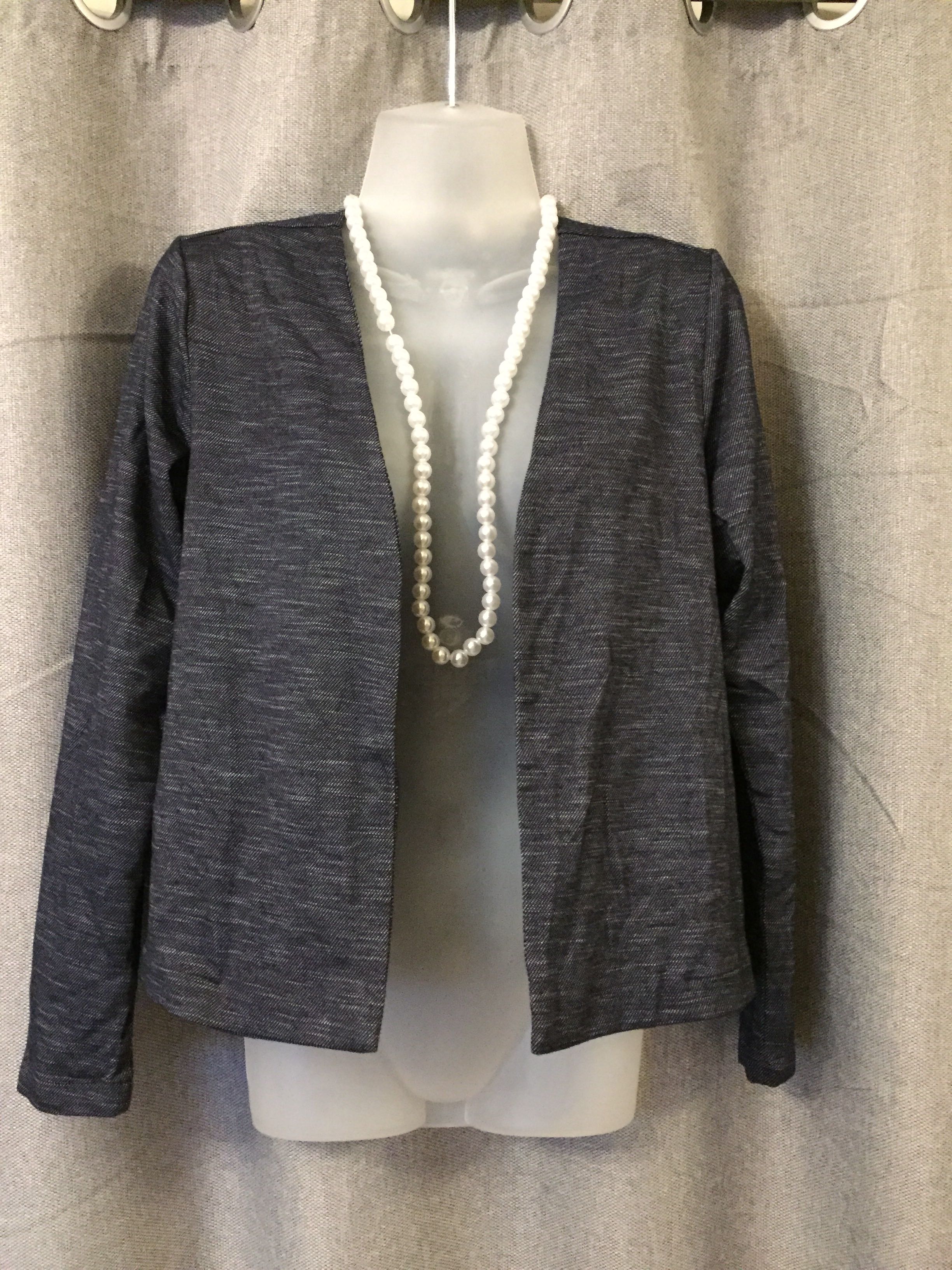 Folded and Hung blazer, Women's Fashion, Coats, Jackets and Outerwear ...