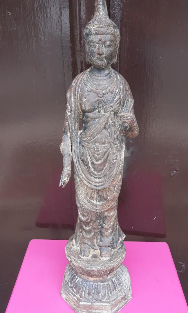 Guanyin Castiron Statue (Category: Religious Items) located in Quezon City. Submitted by lobaman (Listing ID 187928115, Image 1). Description: 28" Very good century old statue. Make me an offer.