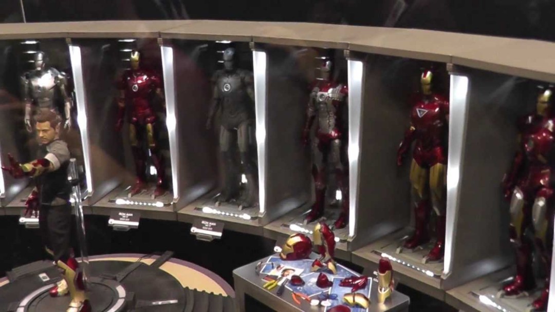 hot toys hall of armour