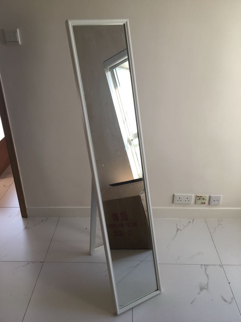 Ikea Mirror model Flaknan, 兒童＆孕婦用品, 兒童傢具, 兒童傢具 小童衣櫃 Carousell