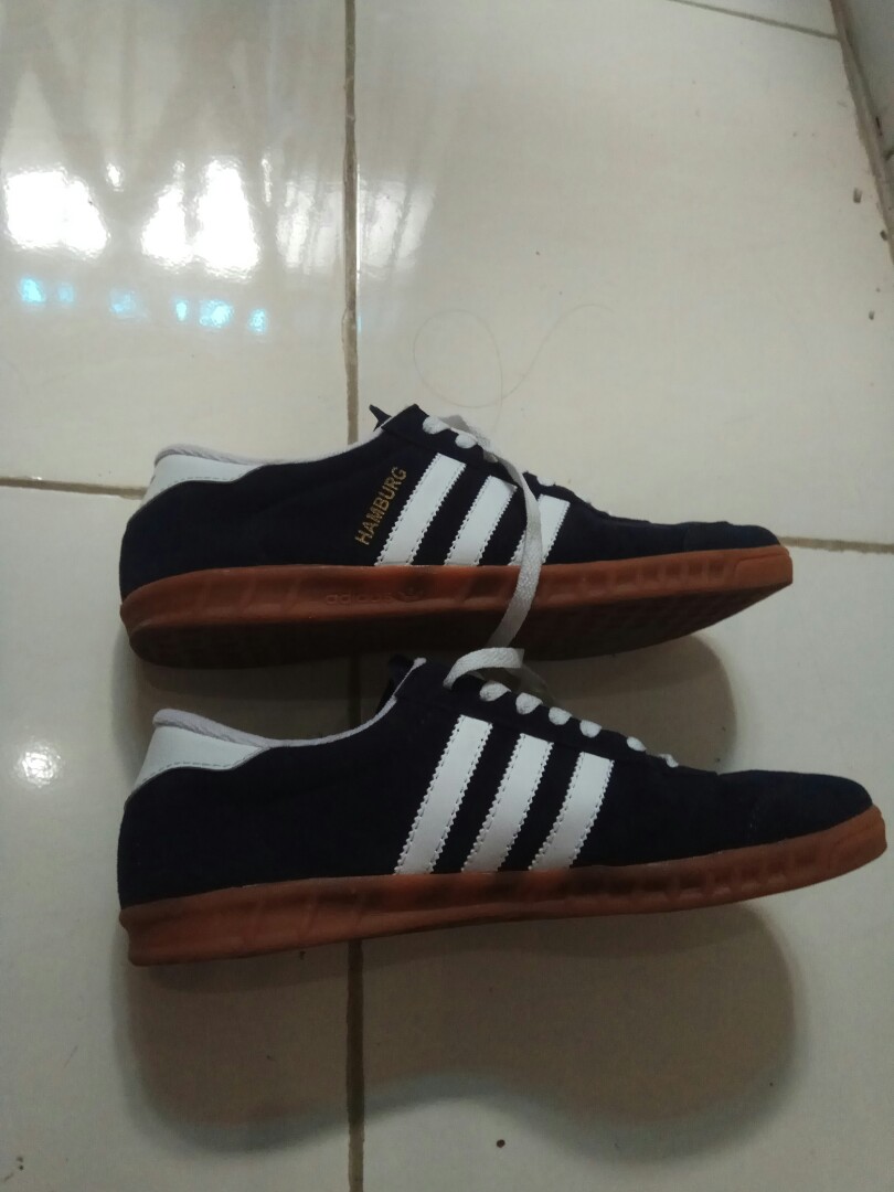 Jual adidas hamburg size 43 biru dongker