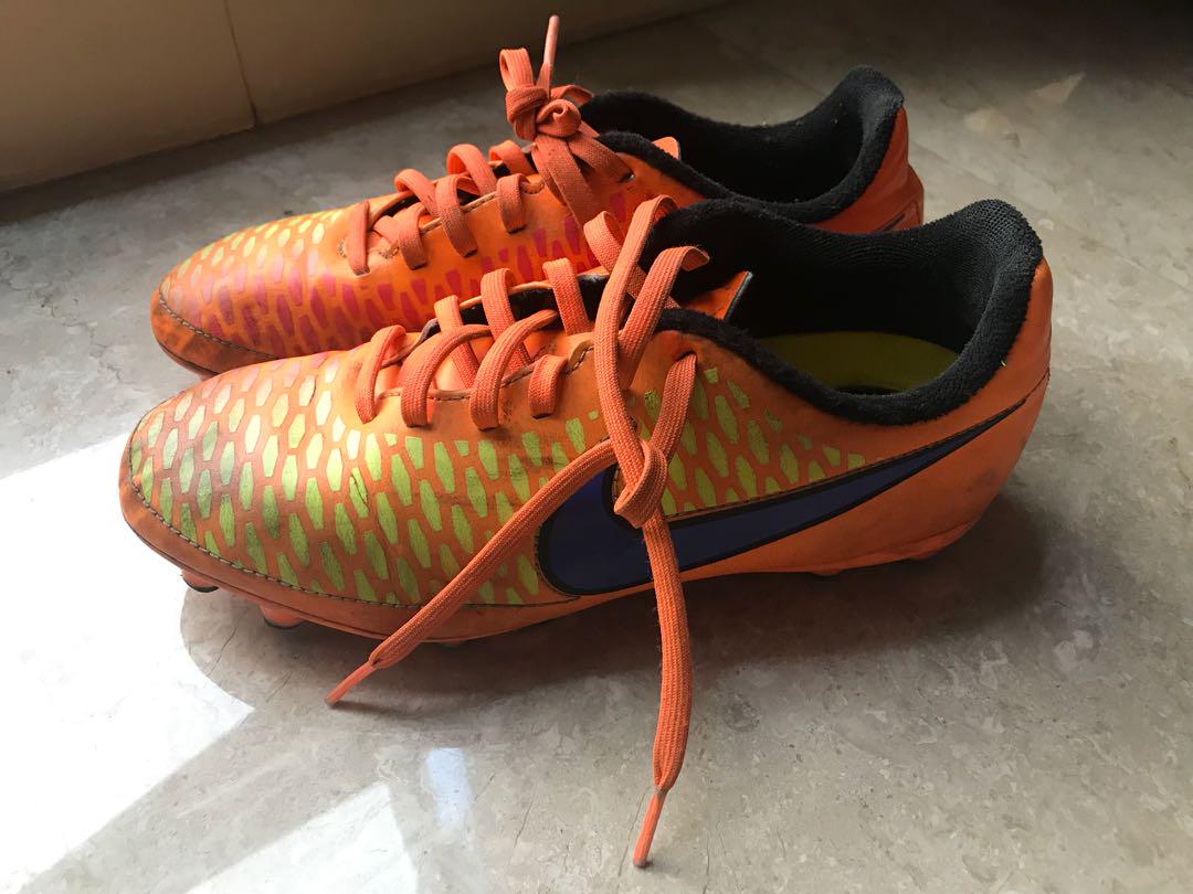 magista nike football boots