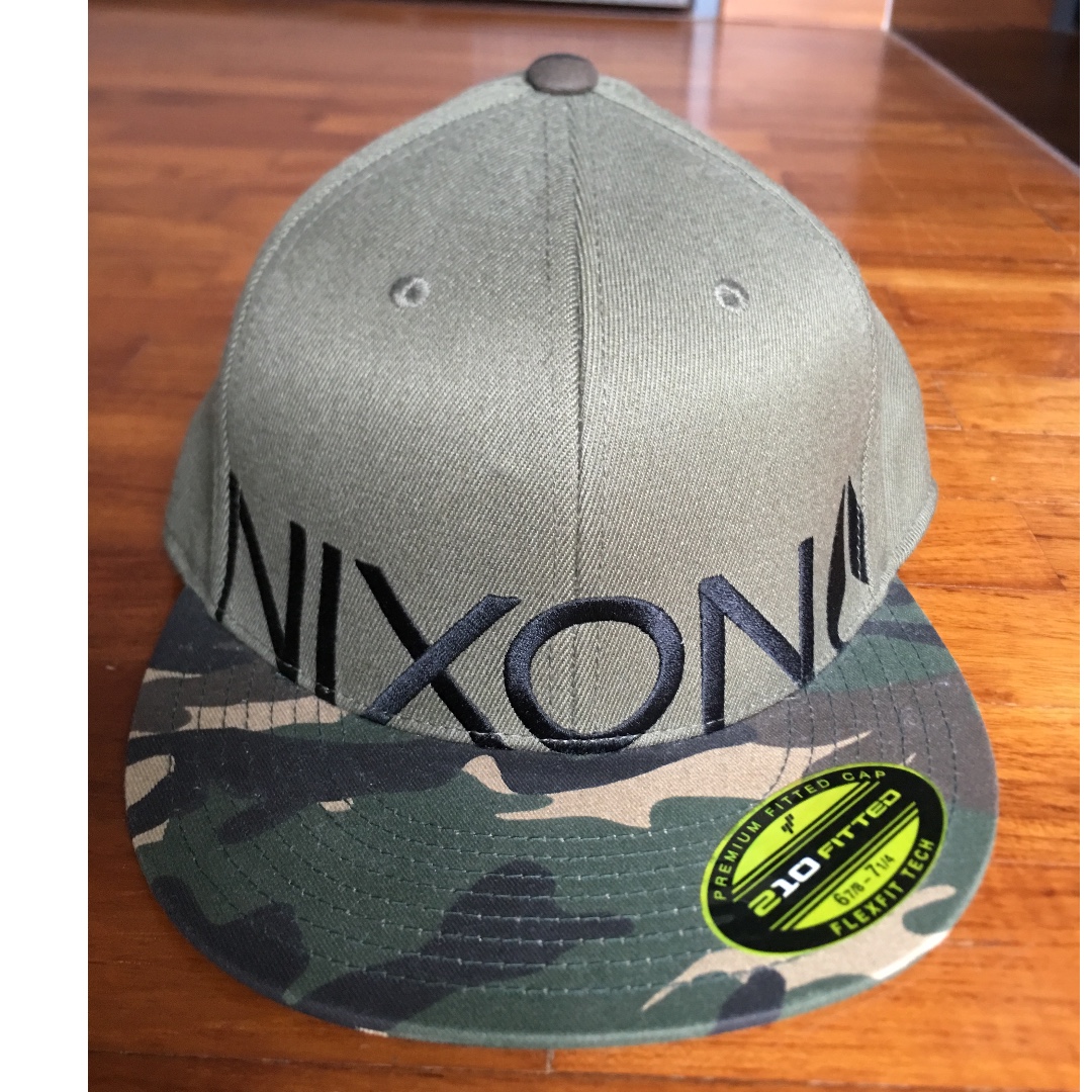 nixon caps