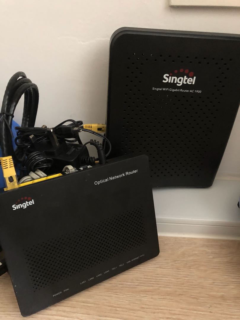 Singtel Wifi Modem router, Computers & Tech, Parts & Accessories ...
