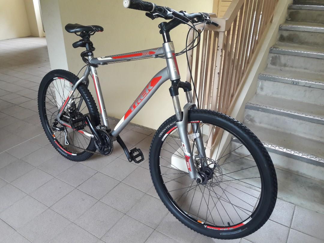 Trek 2025 3900 2013