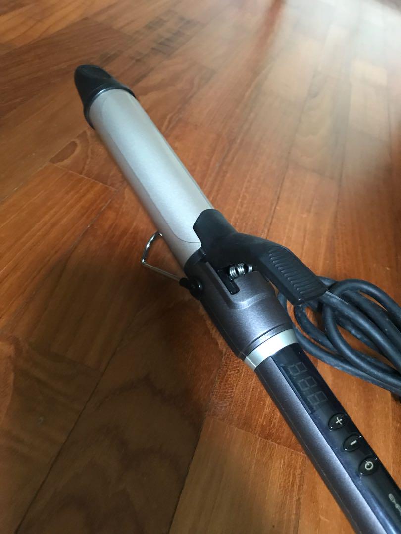 Unix shop curling iron