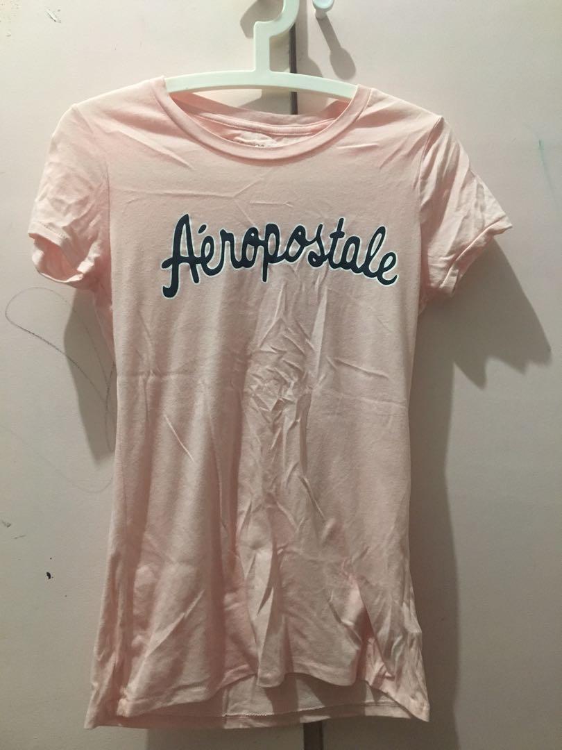 Aeropostale Pink Shirt (Category: Shirts) located in Paranaque City. Submitted by ariiithe (Listing ID 188064983, Image 1). Description: says m on tag but fits better with s frames .