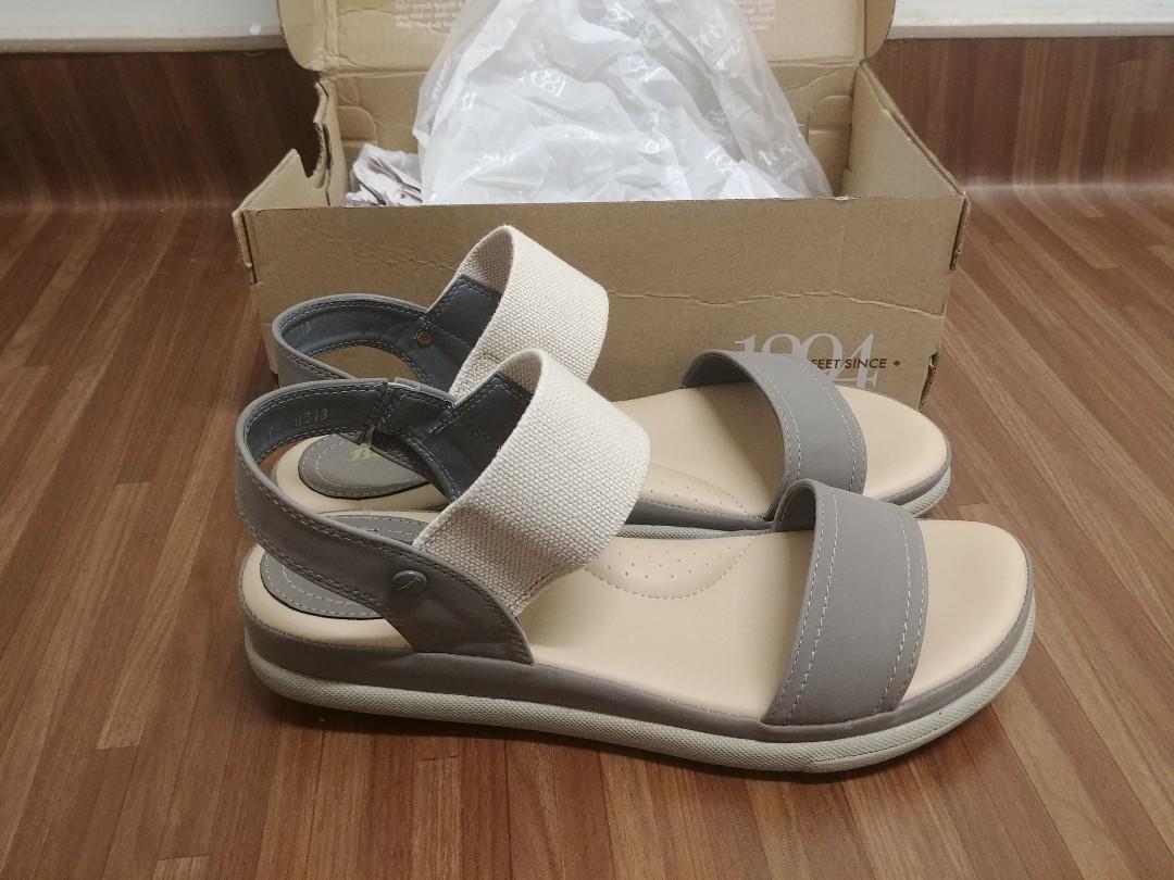 bata comfit women's