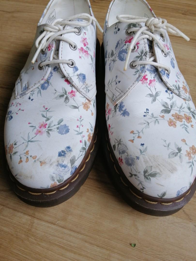 White doc martens with flowers online