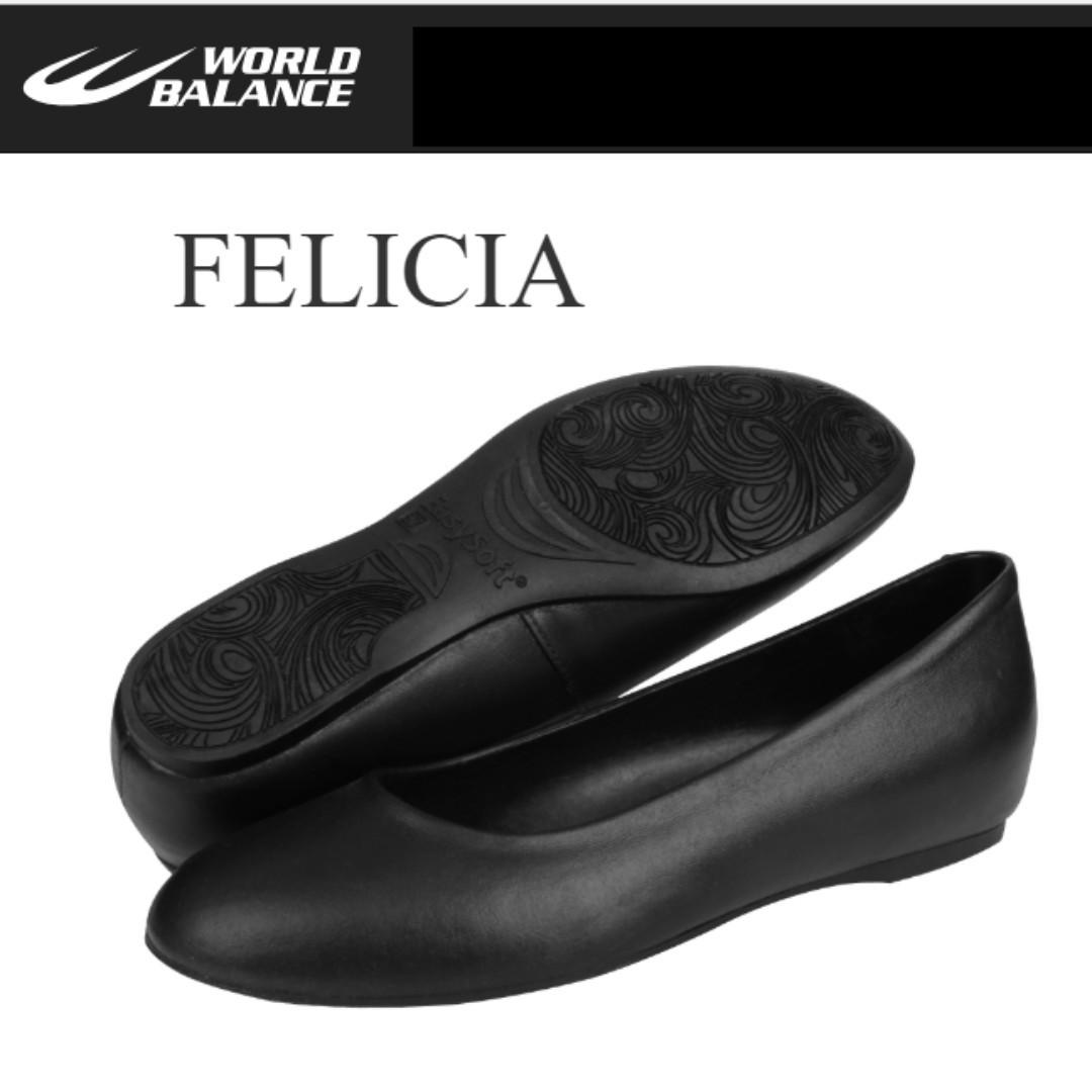 Easy Soft Black Shoes World Balance
