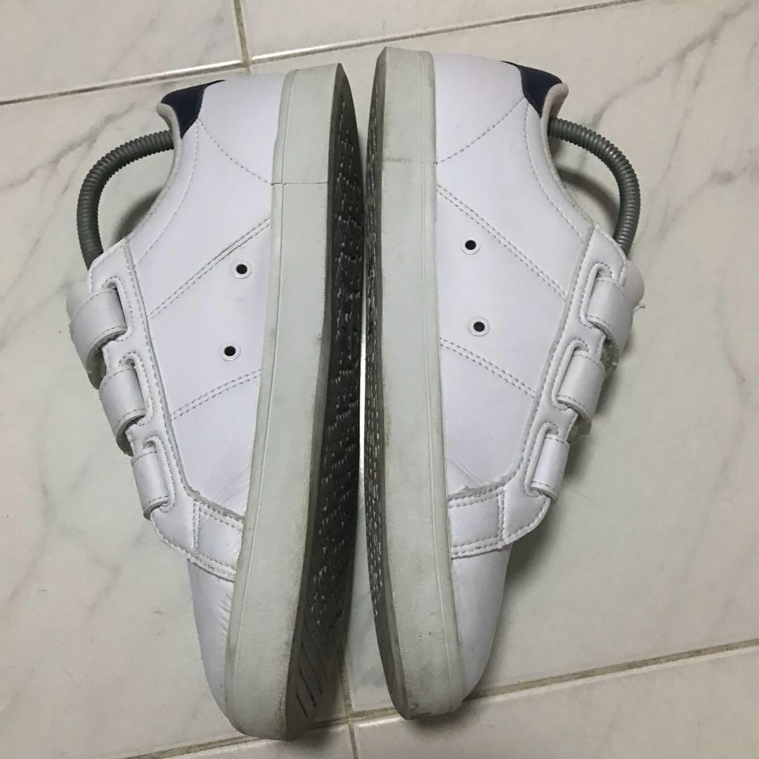 fila velcro sneakers